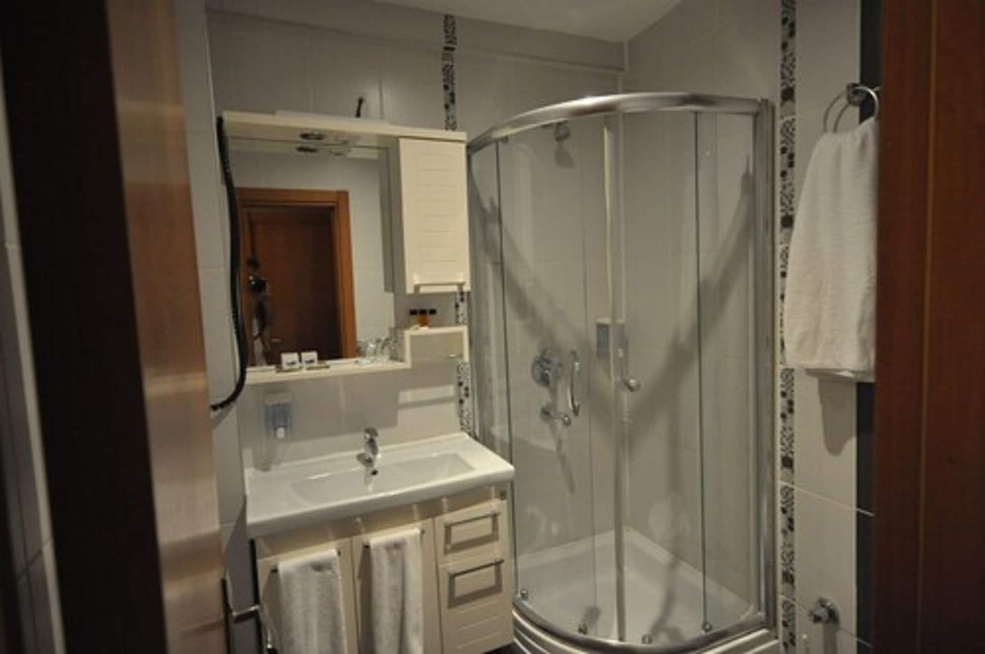 Hotel Retropera Stambuł Zewnętrze zdjęcie